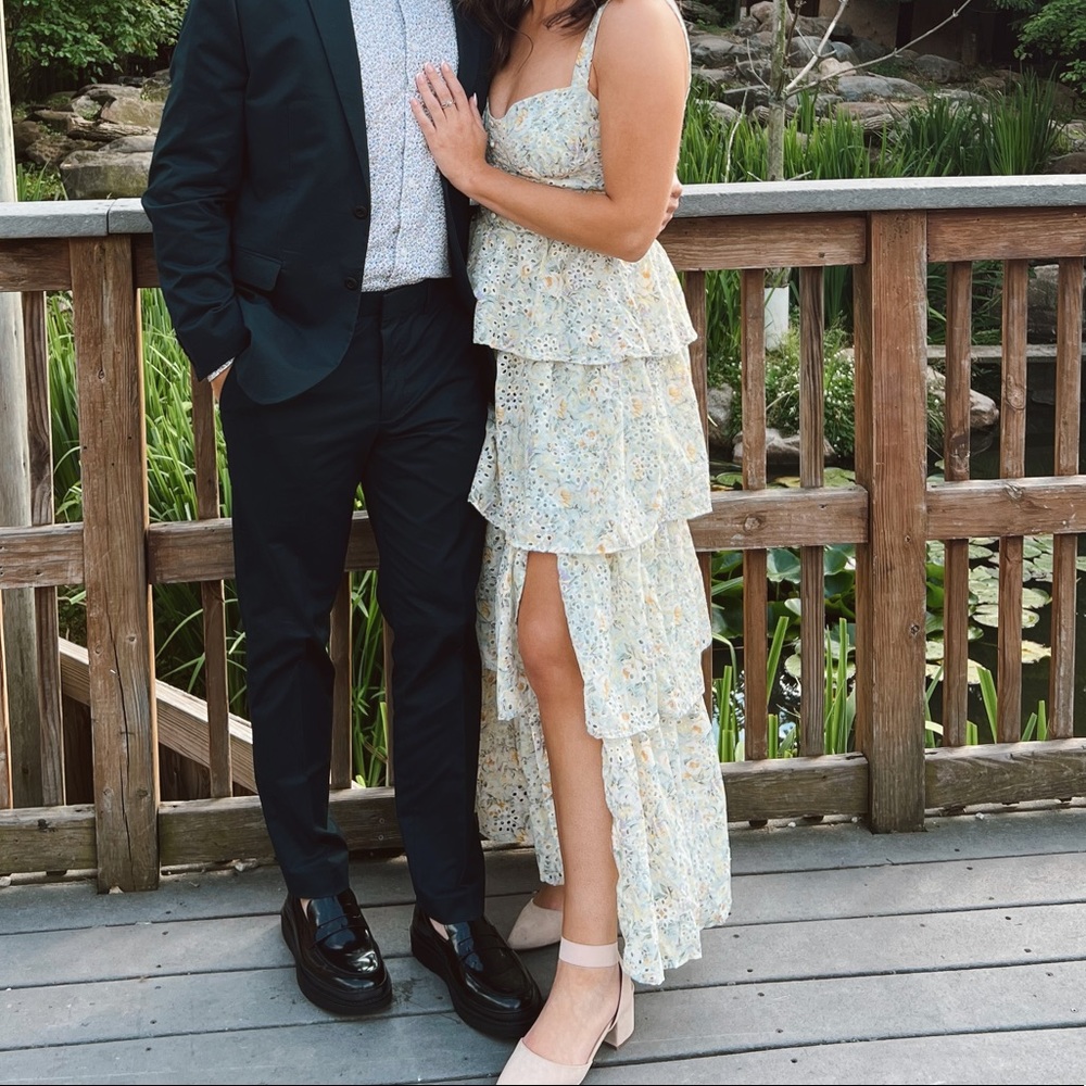 MIDSUMMER FLORAL TIERED MAXI DRESS